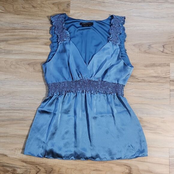 🔹️BCBGMaxAzria Aegean Blue 100% Silk Sleeveless Top Medium - Picture 1 of 12